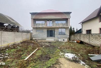 Casă cu 4 camere cu Teren 800 Mp în Nucet - 9