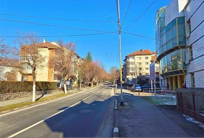 Central | Etaj 1 | Biblioteca Judeteana - aproape de cele mai bune scoli din ora - 1