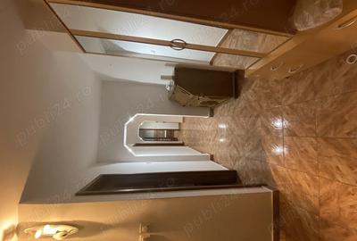 Apartament cu 3 camere decomandat în Buziașului - 2
