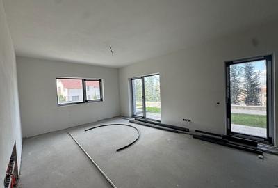 Apartament cu 3 camere semidecomandat în Dosu Bricii - 2