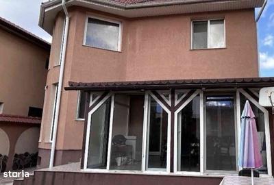 Casă cu 4 camere cu Teren 300 Mp în Rogerius - 3