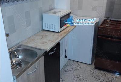 Garsonieră decomandată, mobilată în Pajura - 4