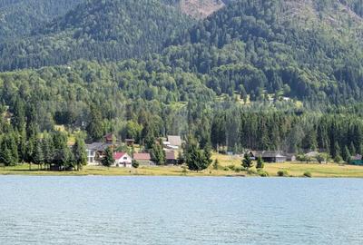 Cabana/Pensiune de vanzare in Colibi?a, cu acces la lac - 6