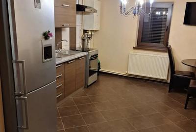 IANCA-De vanzare apartament cu 3 camere, foarte spa?ios, 80 mp, etaj 1 - 5