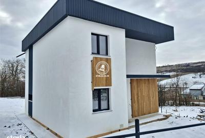 Casă cu 4 camere în Vânători - 13