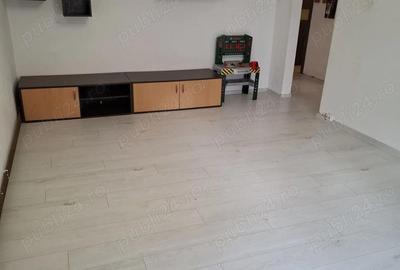 Apartament cu 3 camere decomandat în Dâmbovița - 2