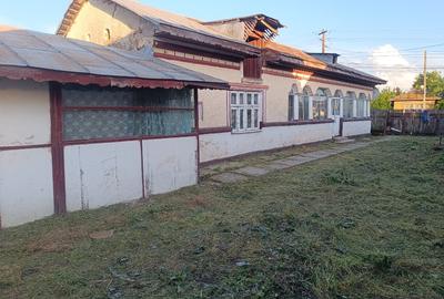 Casa Bătrânească Renovabila cu 1000 mp intravilan la 39km de București