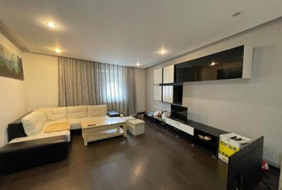 Casa de vanzare, cu 4 camere, 140 mp, zona Centru Vechi - 1