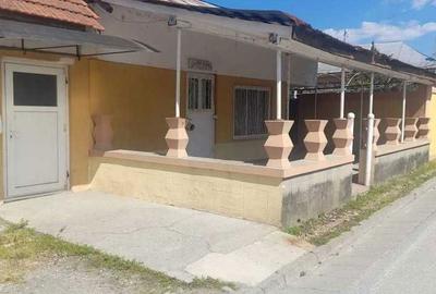 Spațiu comercial, în Bâlteni - 1