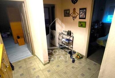 Apartament cu 3 camere,decomandat,centrala proprie,zona Dambovita - 7