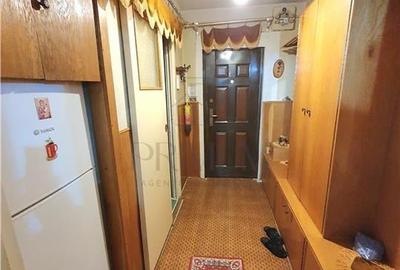 FAVORIT - 3 CAM - CENTR. PROPRIE - PARTER INALT - APROAPE DE CENTRU - 6