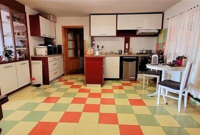 Oportunitate !!!casa individuala Rm.Valcea,comision 0 - 6