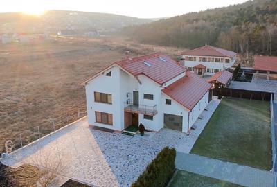 Casă individuală cu 5 camere cu Teren 1050 Mp în Jucu - 1