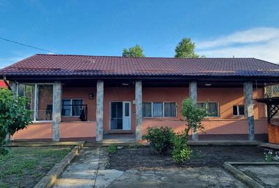 Casă cu 3 camere cu Teren 1880 Mp în Topalu - 4