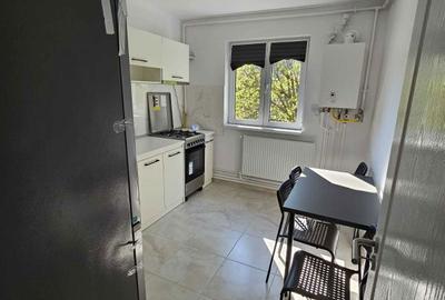 Garsonieră semidecomandată în Micro 14 - 4