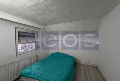 Casă individuală cu 8 camere cu Canalizare în Universitate - 6