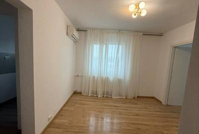 Apartament cu 2 camere semidecomandat în 1 Decembrie 1918 - 4