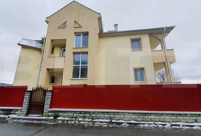 Oportunitate investitie, cladire 450 mp utili si 10 ari in zona ideala - 2