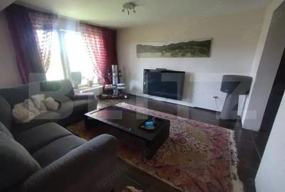 Casă cu 6 camere cu Teren 241 Mp în Unirea - 7