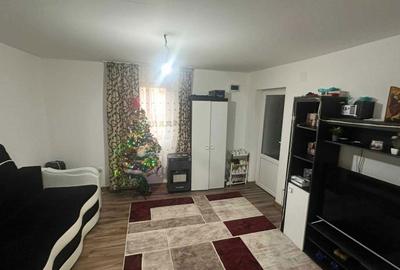 Casă cu 4 camere în Ceptura - 3