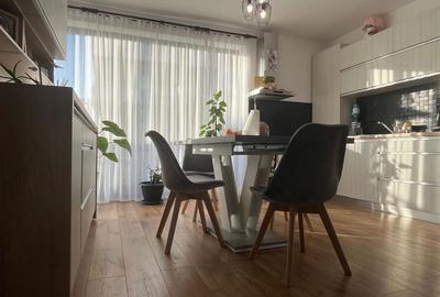 Casă cu 4 camere cu Teren 250 Mp în Central - 1