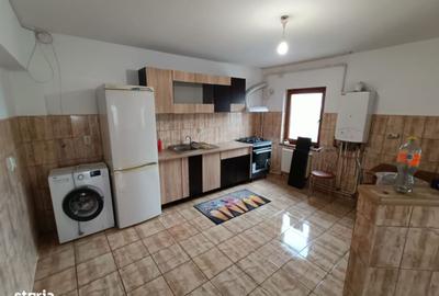 Apartament cu 3 camere decomandat în Burdujeni