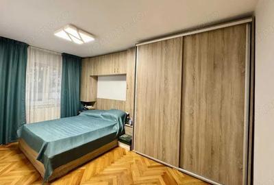 Apartament cu 3 camere et 2 central proprie 2 BAI 2 BALCOANE LIPOVEI - 1