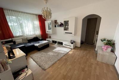 Apartament 3 camere Titan, 1 Decembrie 1918 - 2