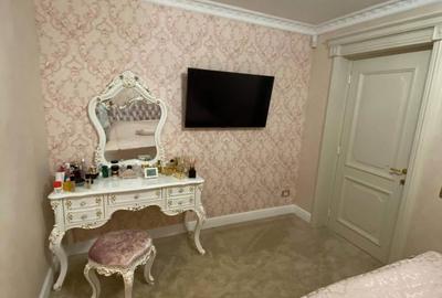 Apartament cu 3 camere decomandat în Central - 2