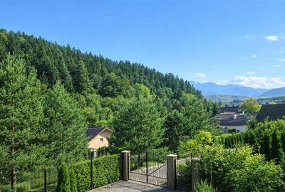 Duplex cu 8 camere cu Canalizare în Central - 14