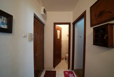 Apartament cu 4 camere decomandat, mobilat în Giurgiului - 18
