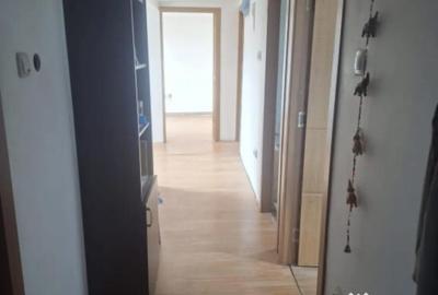 Casă cu 5 camere cu Teren 132 Mp în Central - 16