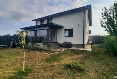 Casă cu 4 camere cu Teren 500 Mp în Găneasa - 3