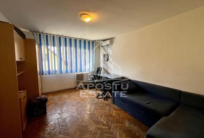 Garsonieră decomandată, mobilată în Complex Studențesc - 2