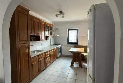 Apartament 3 camere zona Nord - 1