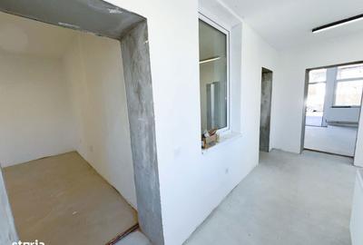 Spațiu comercial, de 110 mp, în Central - 11