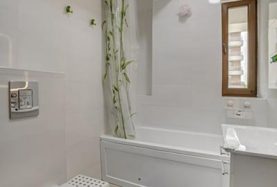 Apartament cu 4 camere decomandat, mobilat în Sisești - 11