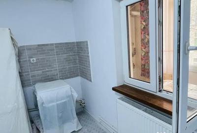 Apartament cu 3 camere decomandat în Central - 16