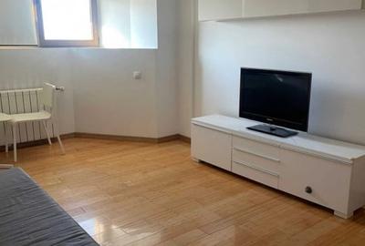Apartament cu 2 camere decomandat, mobilat în Cotroceni