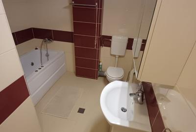 Inchiriere 5 camere Duplex cu 2 bai si Centrala de ap. 122mp Vedere libera Inchiriere 5 camere Duplex cu 2 bai si Centrala de ap. 122mp Vedere libera - 8