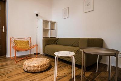 Apartament cu 3 camere nedecomandat, mobilat în Schei - 3