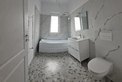 Casă cu 5 camere cu Teren 365 Mp în Covaci - 3