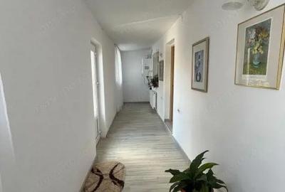 Casă cu Teren 1128 Mp în Popoveni - 4