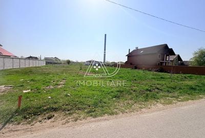 Teren intravilan de 4200 mp, în 9 Mai - 4