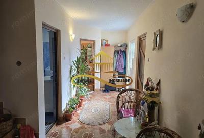 Casa de vanzare in oras / cartier CFR din caramida P+M - 11