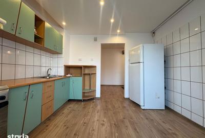 Apartament cu 3 camere decomandat în Crângași - 2