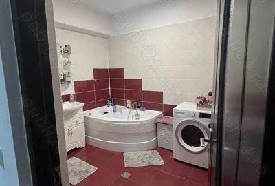 Apartament cu 3 camere decomandat în Central - 4