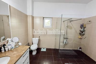 Casă cu 4 camere cu Canalizare în Lumina - 17