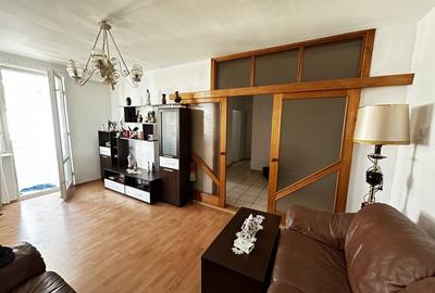Apartament cu 3 camere decomandat în Ampoi 3 - 7