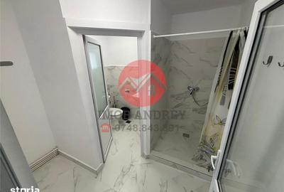 Casă cu 10 camere cu Teren 300 Mp în Central - 4